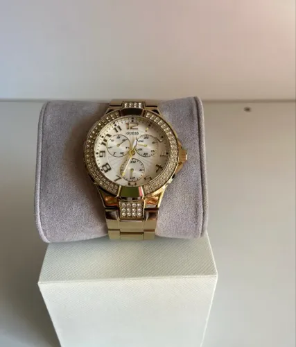 Relógio feminino guess