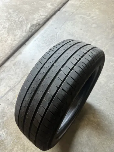 Pneu Cinturato 215/50 aro 17