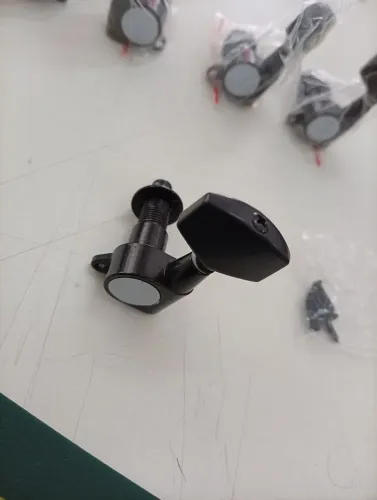 Tarraxas para guitarra/ violão