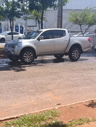 Mitsubishi L200 Triton HPE 3.2 CD TB Int.diesel MEC 2009