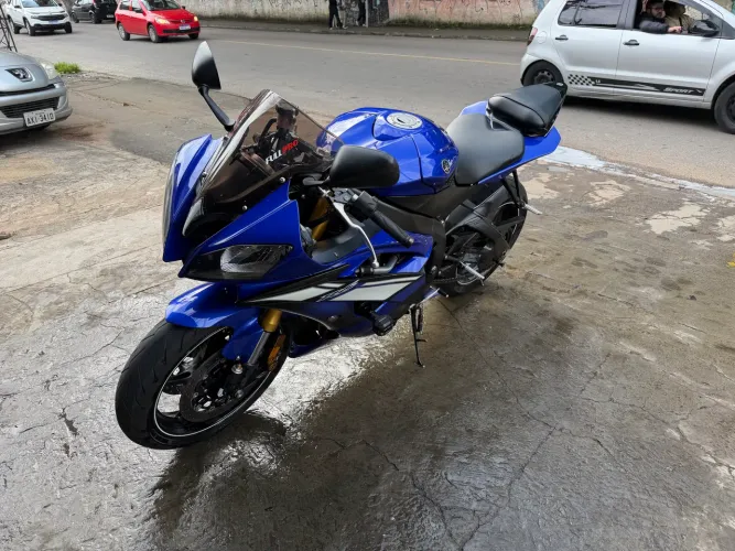 Vendo Yahama R6 2012