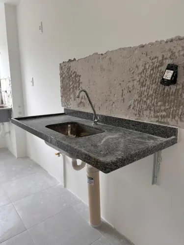 Bancada com cuba inox