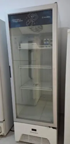 Freezer Vertical Metalfrio Expositor - VF50A - 577L - 220V