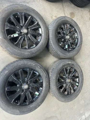 Rodas 15 strada,doblo,ideia+ pneus Pirelli p7