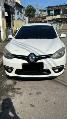 Renault Fluence Sed. Dynamique 2.0 16V Flex Aut. 2016