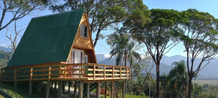 CHALÉ EM MEIO À NATUREZA | MACIAMBÚ - PALHOÇA/SC<br>