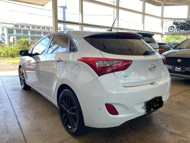 Hyundai I30 1.8 16V Aut. 5P 2016