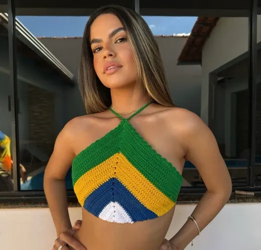Cropped de Crochê Brasil R$ 35 Feito à mão!  Disponível no P e M