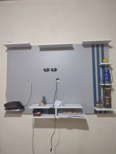Painel pra tv até 50 polegadas, apenas 250 reais 