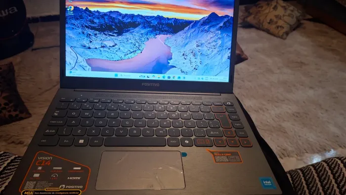 Notebook positivo vision c14