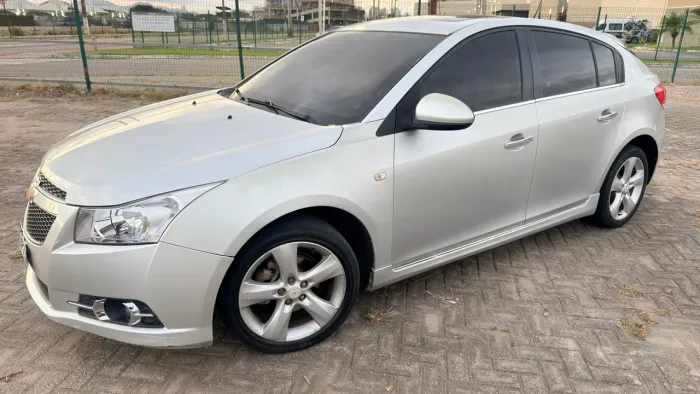 Chevrolet Cruze HB Sport LTZ 1.8 16V Flexp. 5P AUT 2013