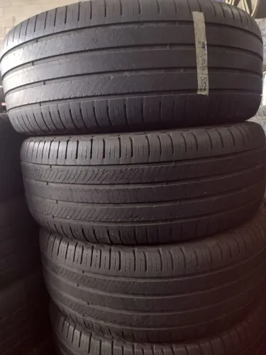 Pneus 255/60/18 Michelin