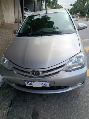 Toyota Etios X 1.3 Flex 16V 5P Mec. 2017