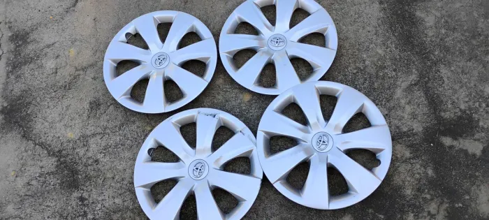 Calotas Etios aro 14