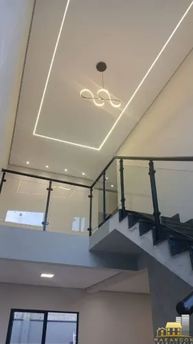 CASA ASSOBRADADA À VENDA NO RESIDENCIAL JARDIM