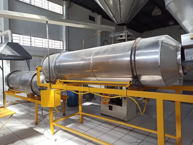 Secador e temperador rotativo