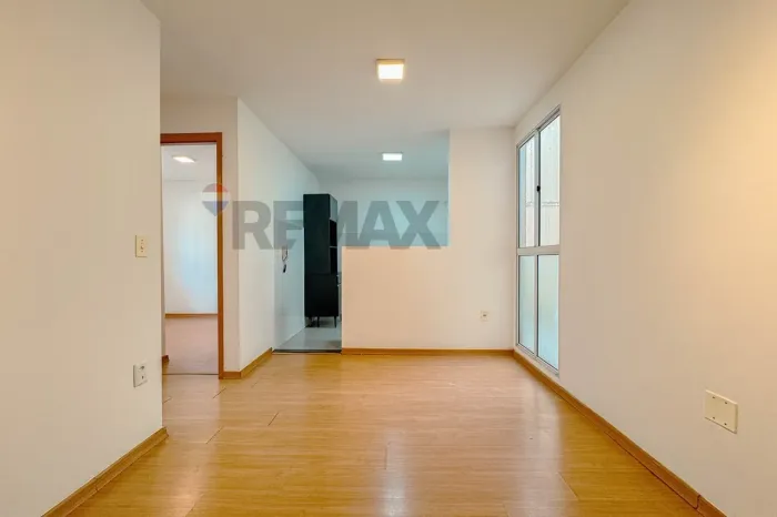 Excelente apartamento à venda no Residencial Lanin, no Jardim Santo Amaro, em Cambé/PR