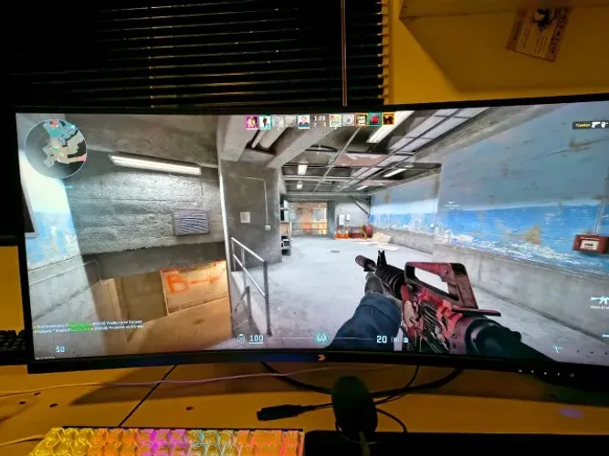 Monitor KBM ultra wide 3440x1440p 180hz Otimo estado