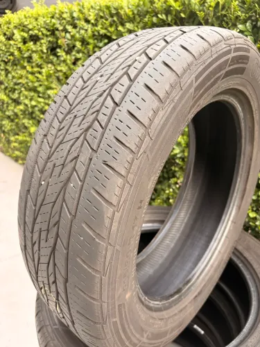 Pneu Continental 215/60R17 