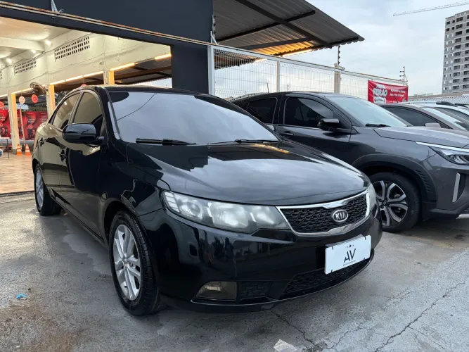 Kia Motors Cerato 1.6 16V Aut. 2011