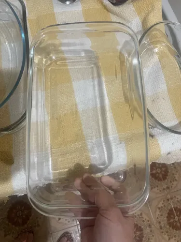 Refratário de vidro temperado pequeno no formato retangular 