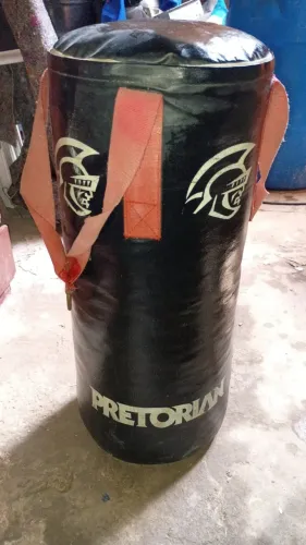 Saco de boxe, saco de pancada..