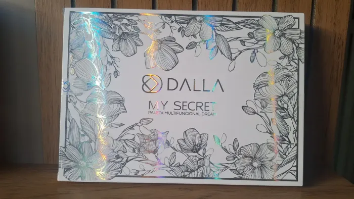 Paleta Multifuncional Dalla<br><br>Recebi na Glambox e não vou