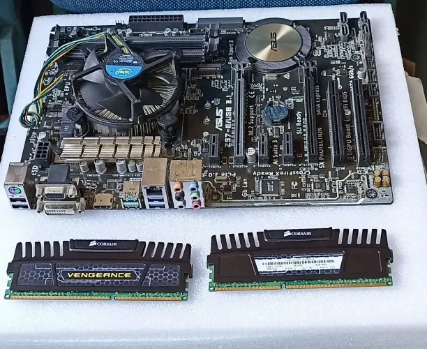 Kit Gamer ASUS Z97-E USB 3.1 + i5 4670K + DDR3 + Cooler