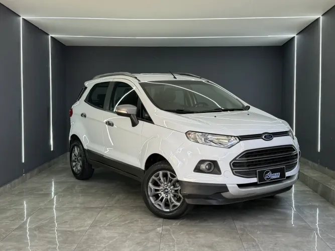 Ford Ecosport Freestyle 1.6 16V Flex 5P 2014