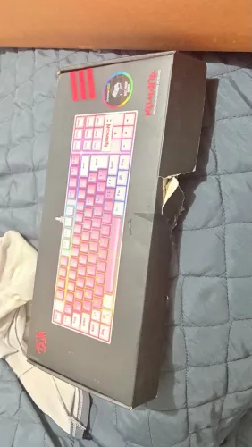 Teclado Mecânico Redragon K552RGB-BRS-W Branco