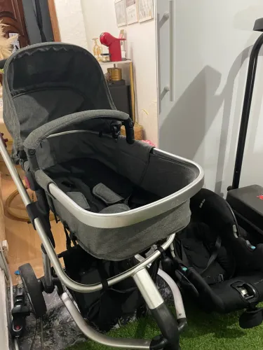 Carrinho de Bebê Safety 1st Mobi Travel System + Bebê Conforto