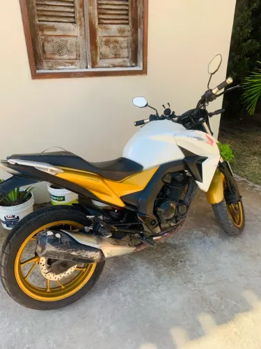 Vendo Cb Twister 2050
