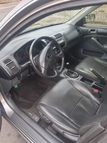 Honda Civic Sedan LX 1.7 16V 115cv Mec. 4P 2002