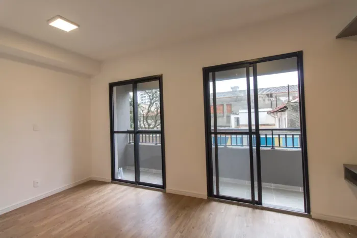 Sala comercial na Rua Coronel Albino Bairão, 344 - 109  30 m²