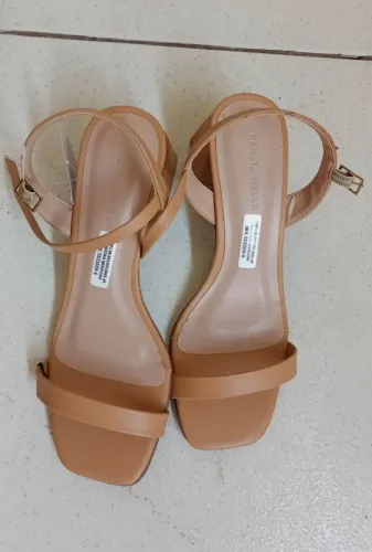 Sapatos novos