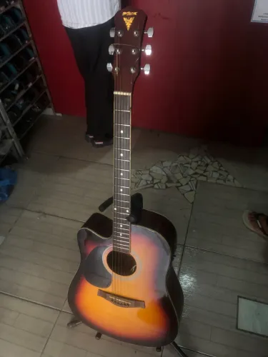Violão phx