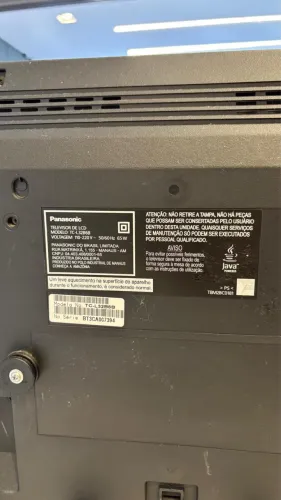  LCD Panasonic 32 TC-L32B6B com controle remoto