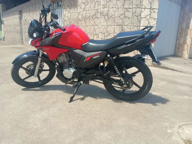 Vendo moto Yamaha aceito cartão em até 24 vezes