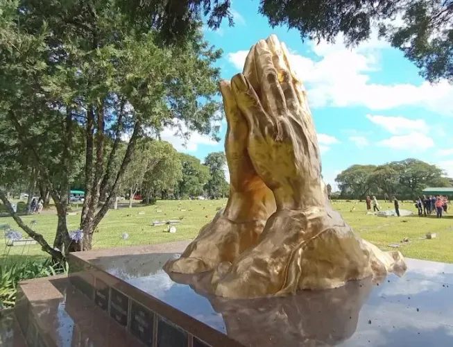 Jazigo Perpétuo no Cemitério Jardim da Saudade