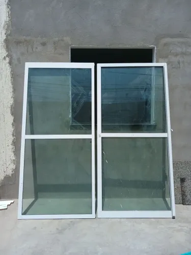 Porta de vidro de 4 folhas