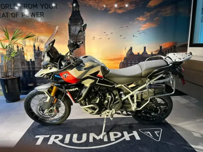 TRIUMPH TIGER 900 RALLY PRO 2026
