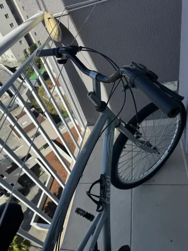 Bicicleta Caloi Alumínio Aro 26 - Boa Conservação - Precisa de Revisão