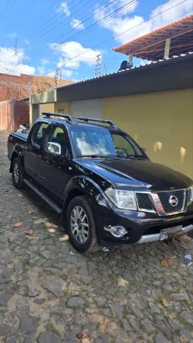 Nissan Frontier SL CD 4X4 2.5tb Diesel AUT 2014