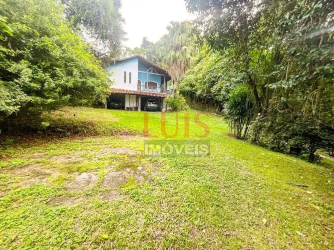Terreno à venda, 2225 m² por R$ 1.680.000,00 - Pendotiba - Niterói/RJ