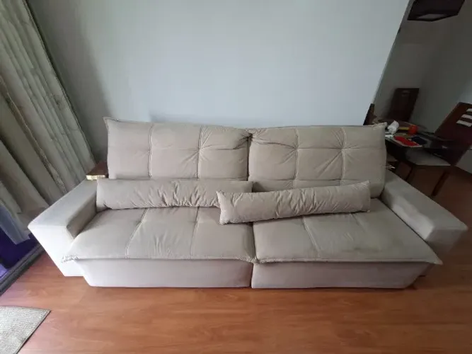 Sofá retrátil 4/5 lugares