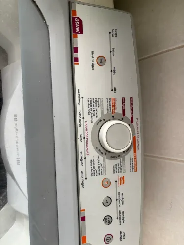 Máquina de lavar roupa BRASTEMP 11 kg