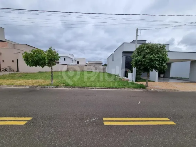 Terreno no condomínio Ágape a venda em Piracicaba no bairro Campestre