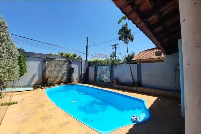 Casa com 3 Quartos à Venda, 146m² - Bairro Nova Cidade - Matão - Sp