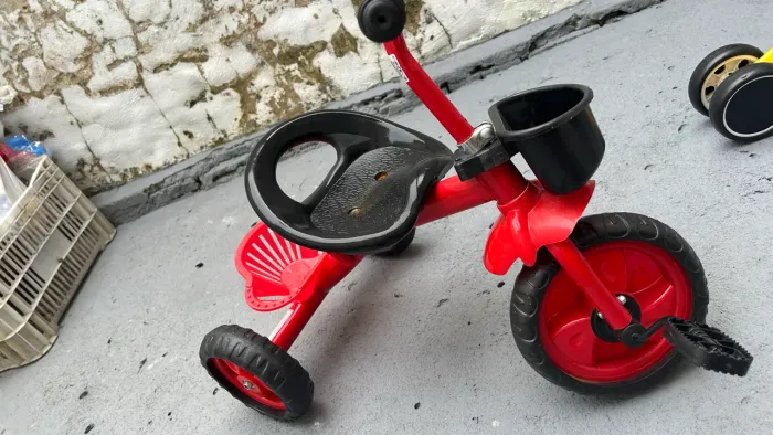 Triciclo infantil