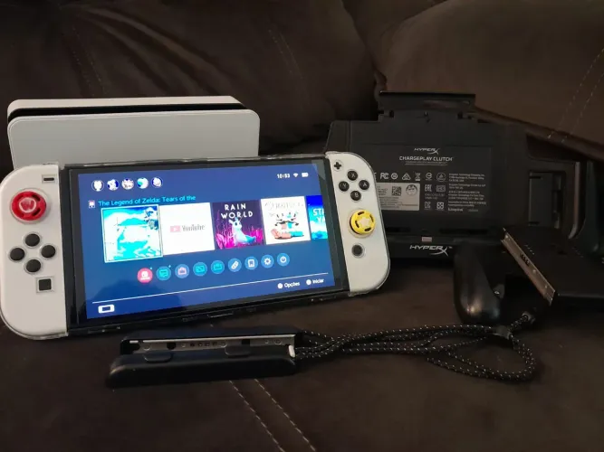 Nintendo Switch OLED + Carregador Portátil